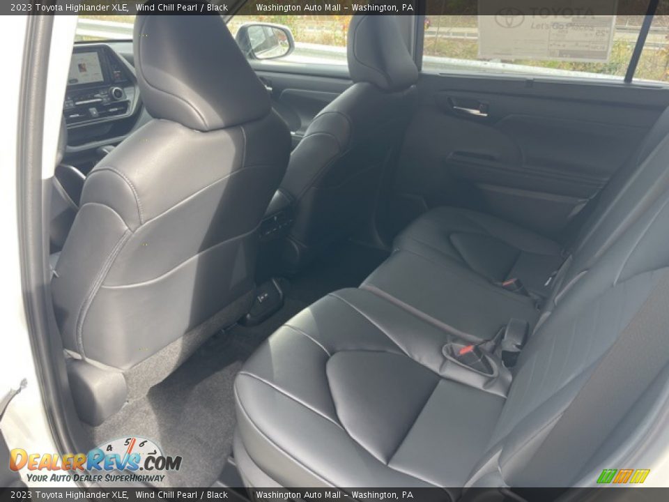 Rear Seat of 2023 Toyota Highlander XLE Photo #22