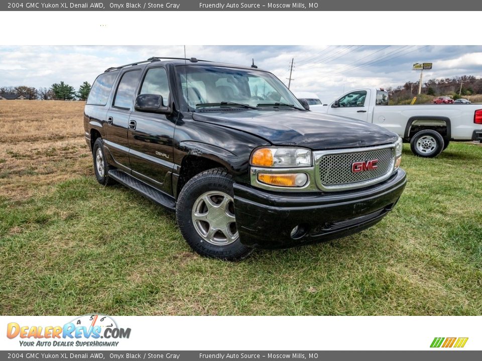 2004 GMC Yukon XL Denali AWD Onyx Black / Stone Gray Photo #1