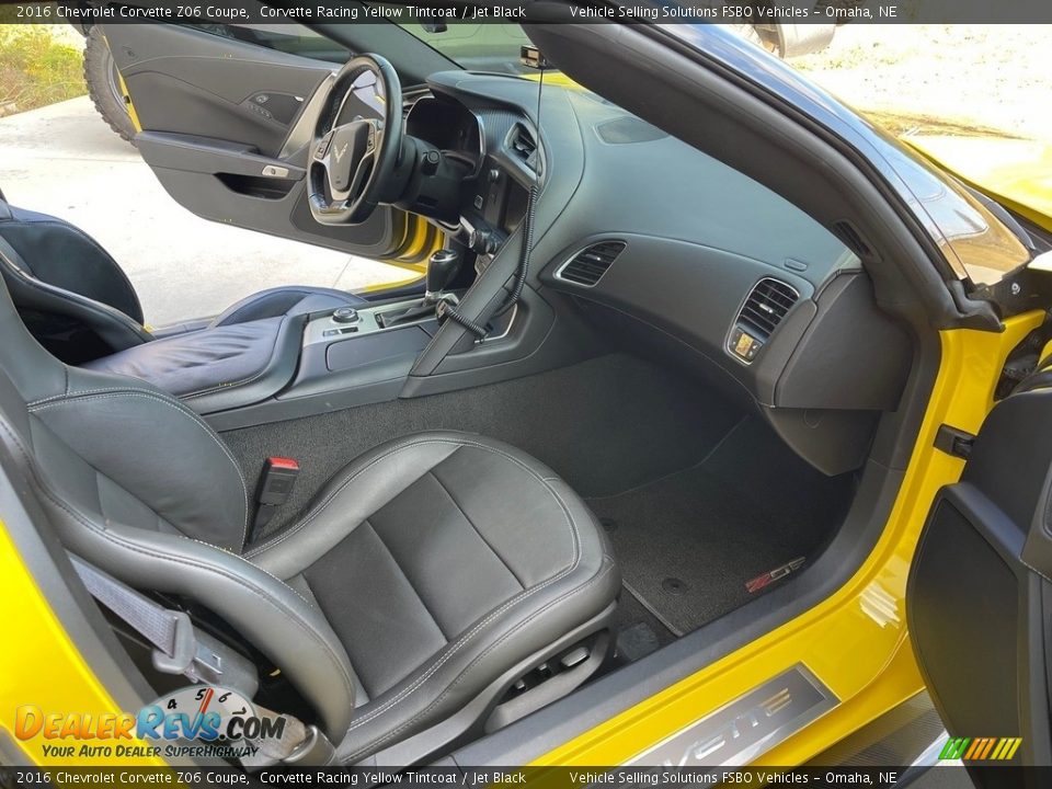 Front Seat of 2016 Chevrolet Corvette Z06 Coupe Photo #5