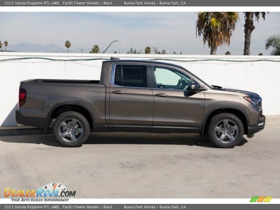 2023 Honda Ridgeline RTL AWD Pacific Pewter Metallic / Black Photo #10