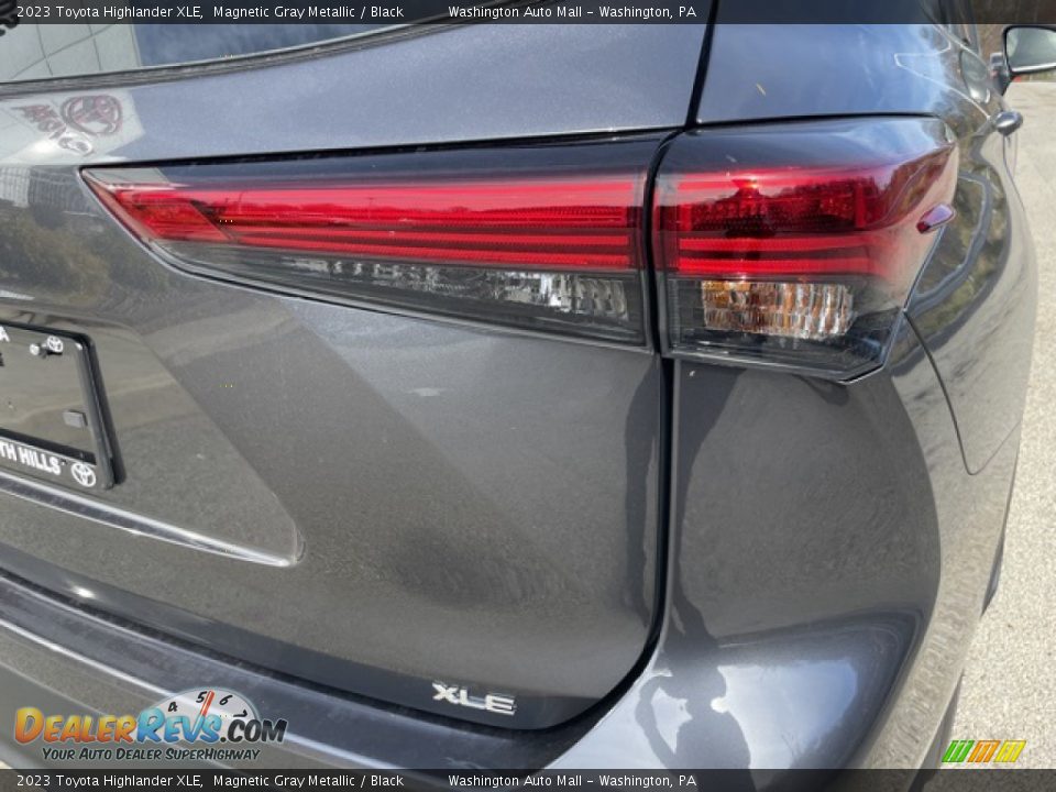 2023 Toyota Highlander XLE Magnetic Gray Metallic / Black Photo #29