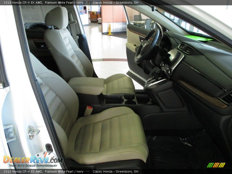 2019 Honda CR-V EX AWD Platinum White Pearl / Ivory Photo #16