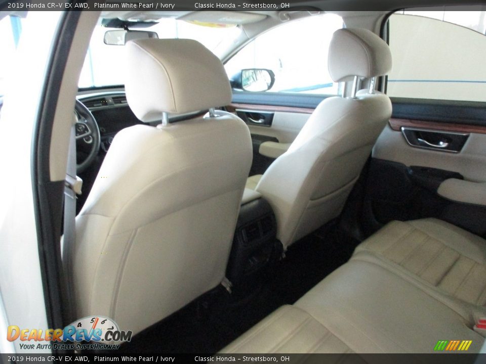 2019 Honda CR-V EX AWD Platinum White Pearl / Ivory Photo #24