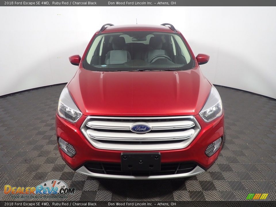 2018 Ford Escape SE 4WD Ruby Red / Charcoal Black Photo #5