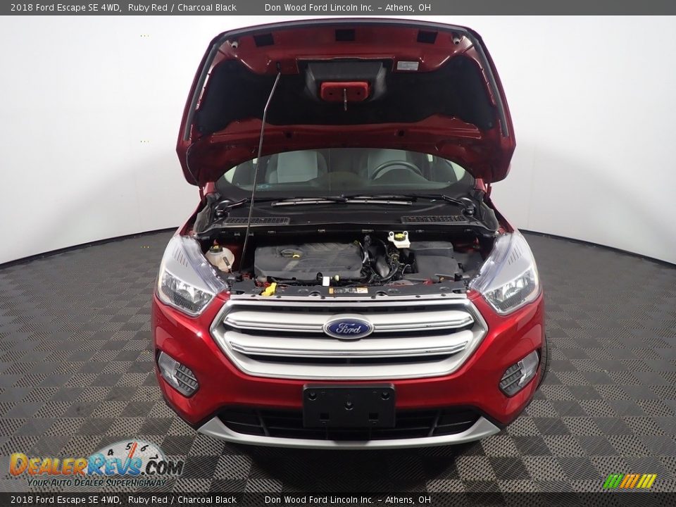 2018 Ford Escape SE 4WD Ruby Red / Charcoal Black Photo #6