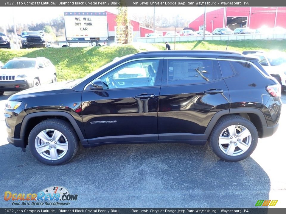 2022 Jeep Compass Latitude Diamond Black Crystal Pearl / Black Photo #2