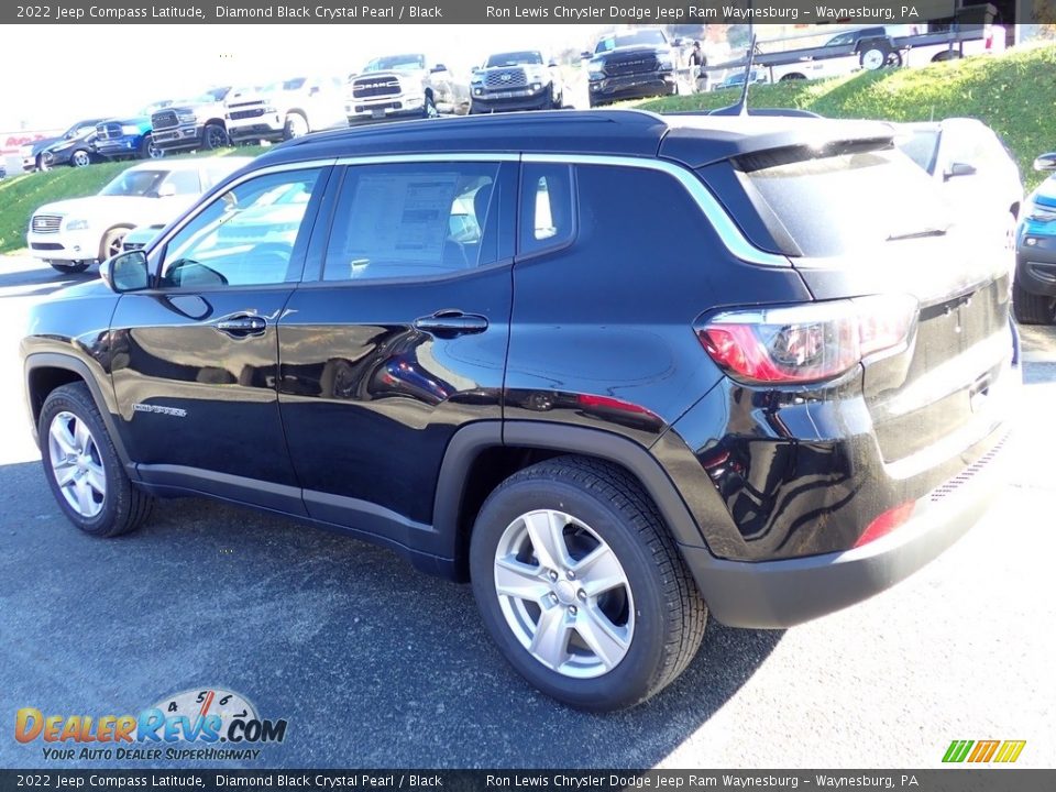 2022 Jeep Compass Latitude Diamond Black Crystal Pearl / Black Photo #3