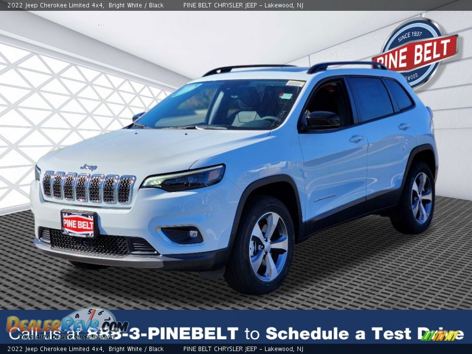 2022 Jeep Cherokee Limited 4x4 Bright White / Black Photo #1