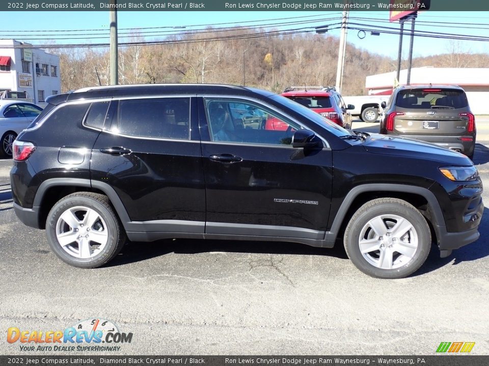 2022 Jeep Compass Latitude Diamond Black Crystal Pearl / Black Photo #7