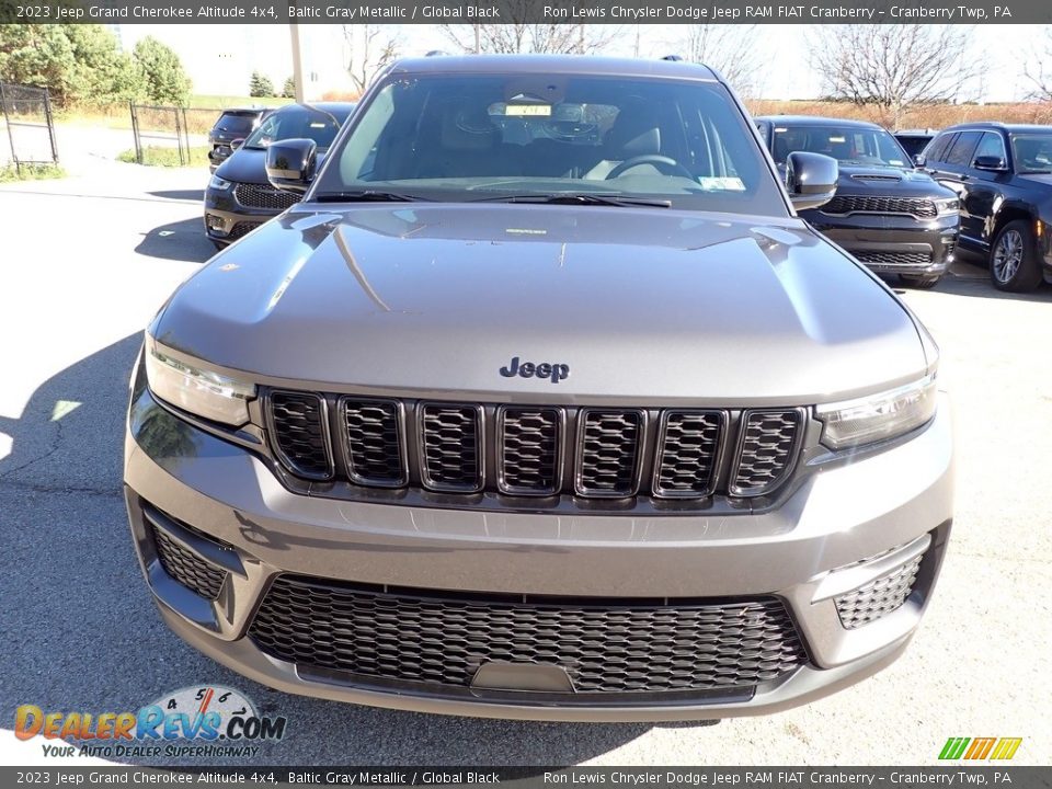 2023 Jeep Grand Cherokee Altitude 4x4 Baltic Gray Metallic / Global Black Photo #8