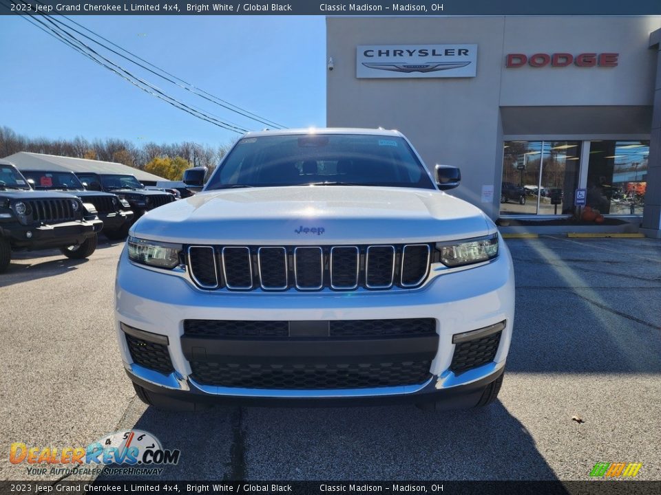 2023 Jeep Grand Cherokee L Limited 4x4 Bright White / Global Black Photo #8