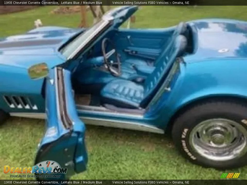 1968 Chevrolet Corvette Convertible LeMans Blue / Medium Blue Photo #2