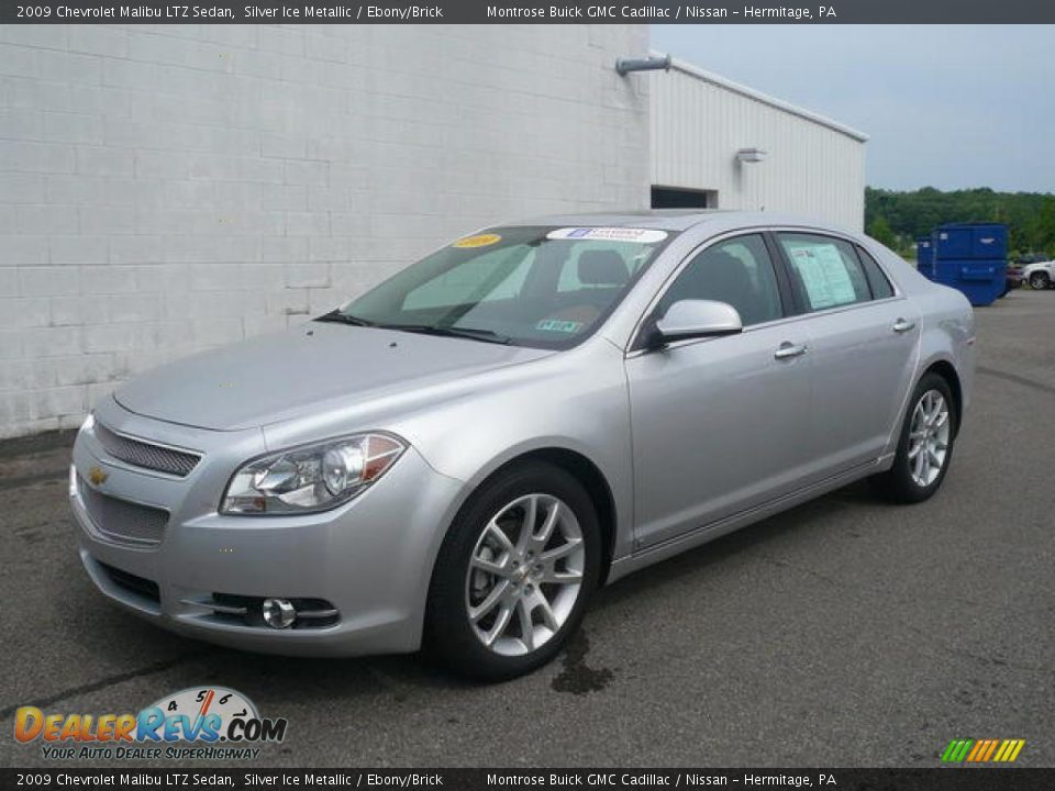 2009 Chevrolet Malibu LTZ Sedan Silver Ice Metallic / Ebony/Brick Photo #1