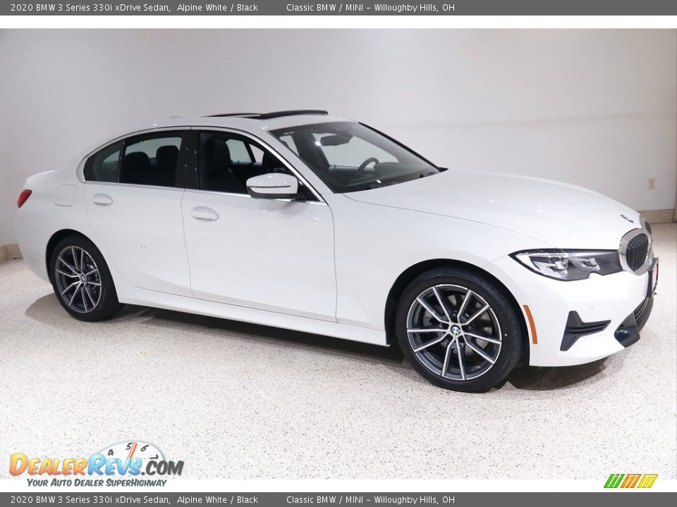 2020 BMW 3 Series 330i xDrive Sedan Alpine White / Black Photo #1