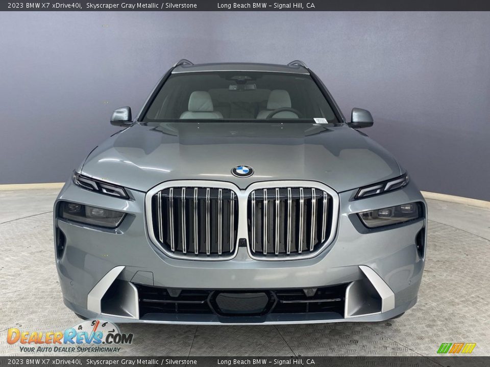 2023 BMW X7 xDrive40i Skyscraper Gray Metallic / Silverstone Photo #2