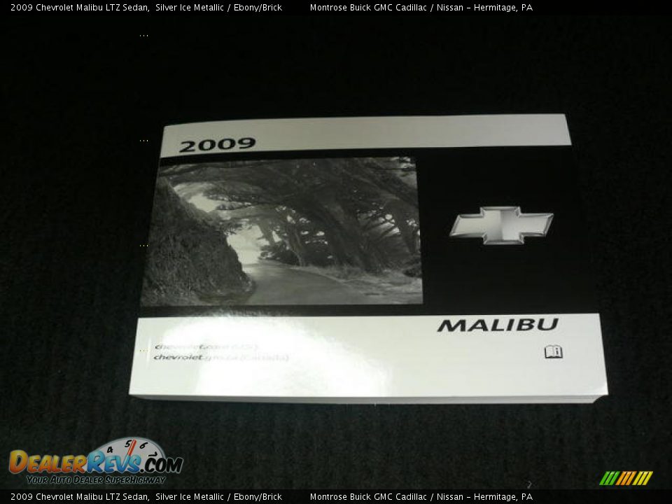 2009 Chevrolet Malibu LTZ Sedan Silver Ice Metallic / Ebony/Brick Photo #16