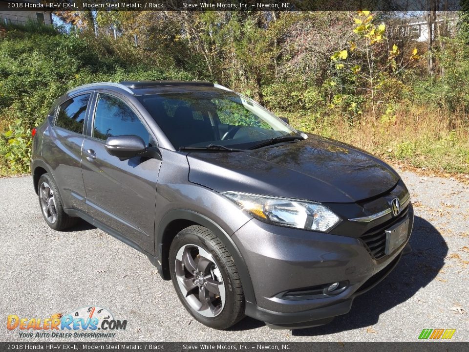 Front 3/4 View of 2018 Honda HR-V EX-L Photo #4