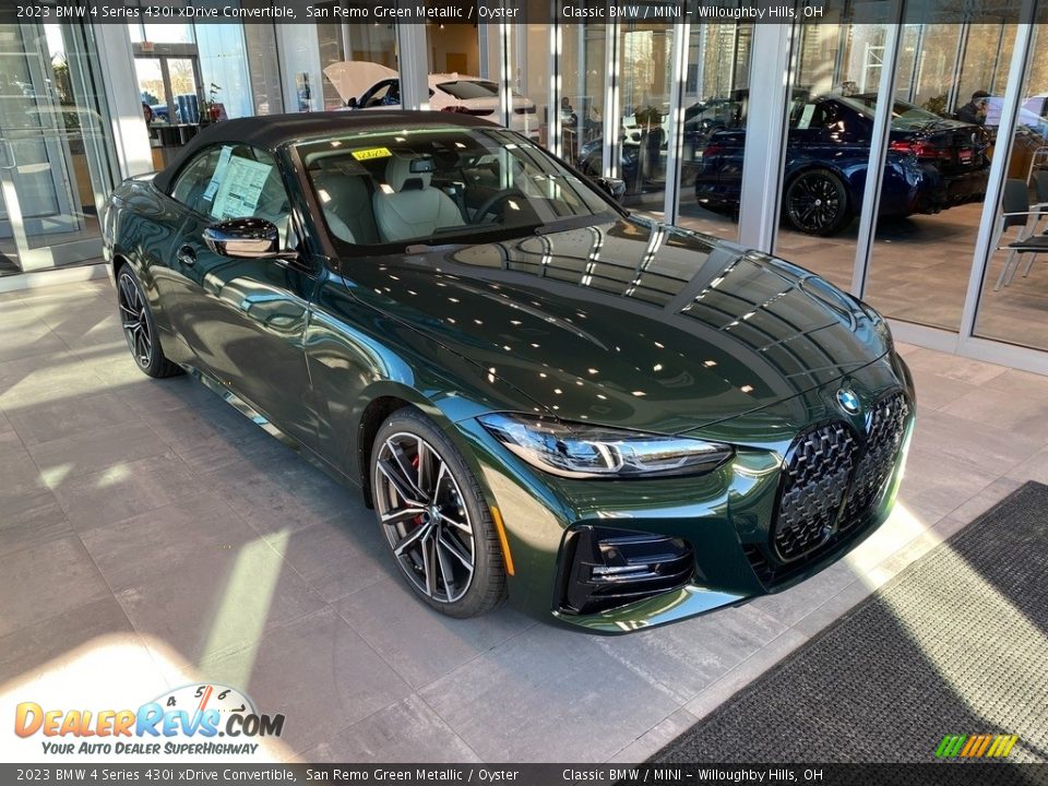 San Remo Green Metallic 2023 BMW 4 Series 430i xDrive Convertible Photo #2