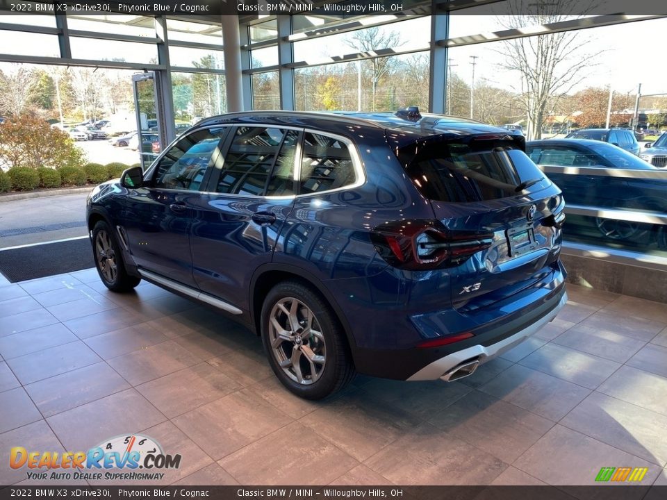 2022 BMW X3 xDrive30i Phytonic Blue / Cognac Photo #2