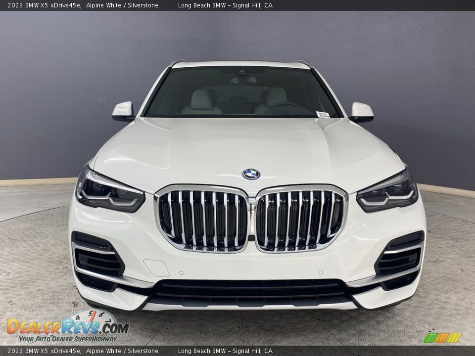 2023 BMW X5 xDrive45e Alpine White / Silverstone Photo #2