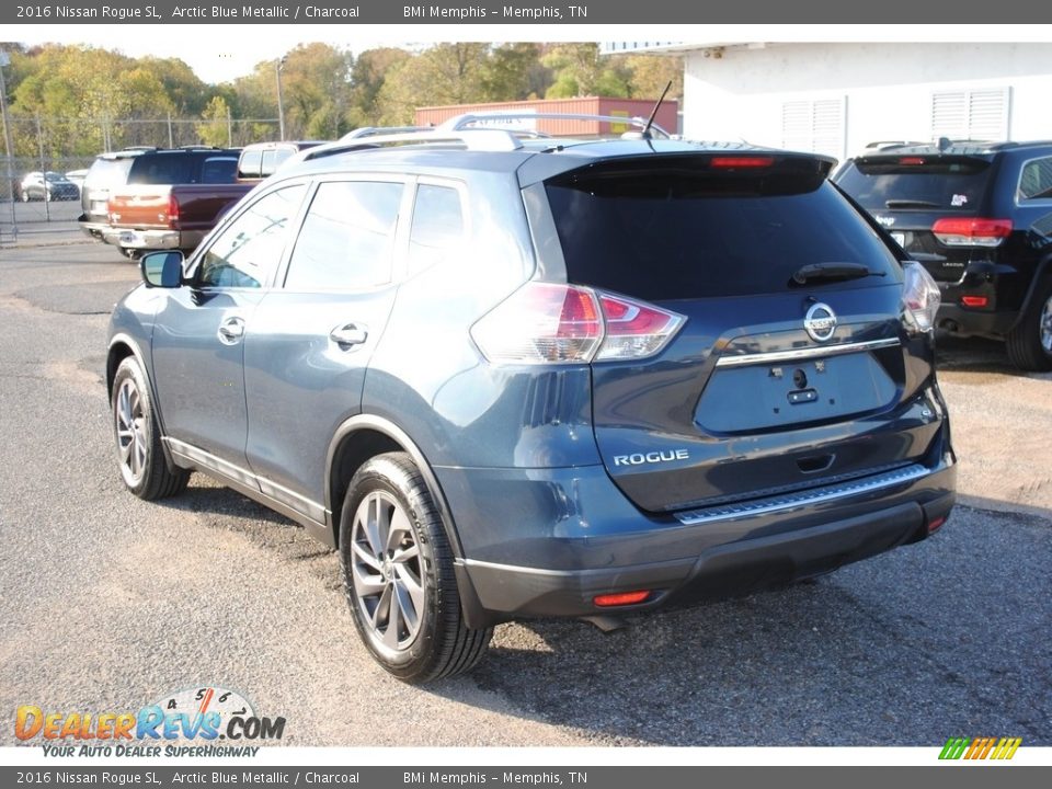 2016 Nissan Rogue SL Arctic Blue Metallic / Charcoal Photo #3