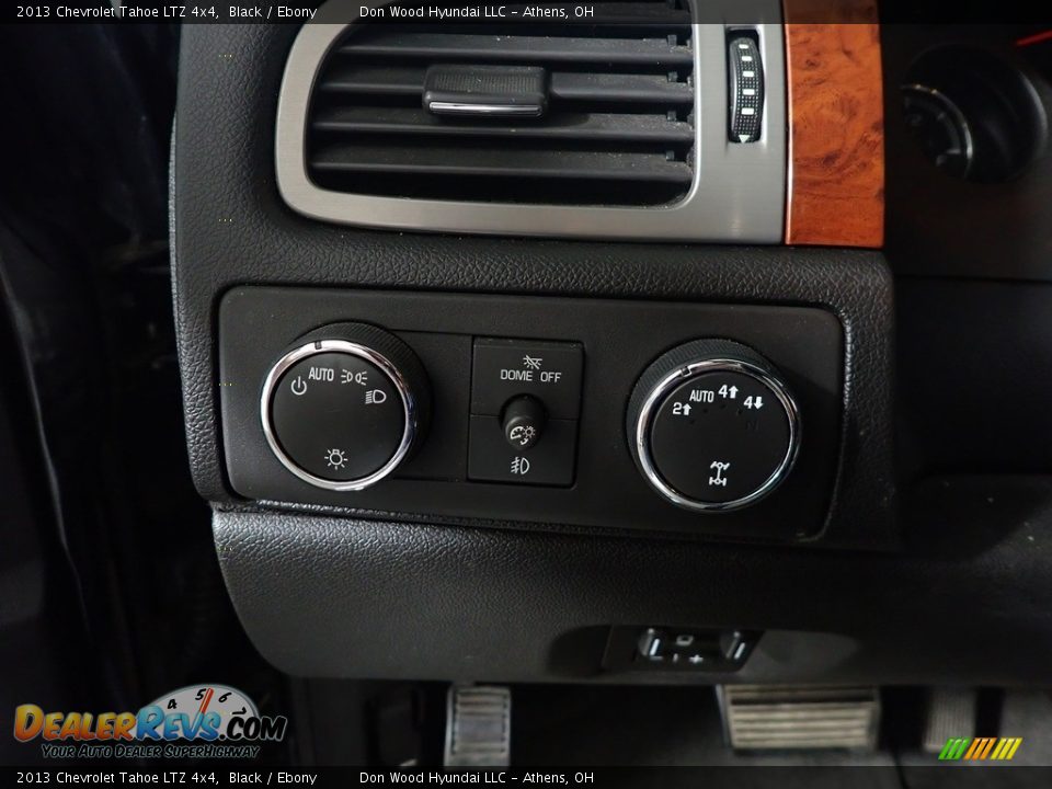 2013 Chevrolet Tahoe LTZ 4x4 Black / Ebony Photo #32