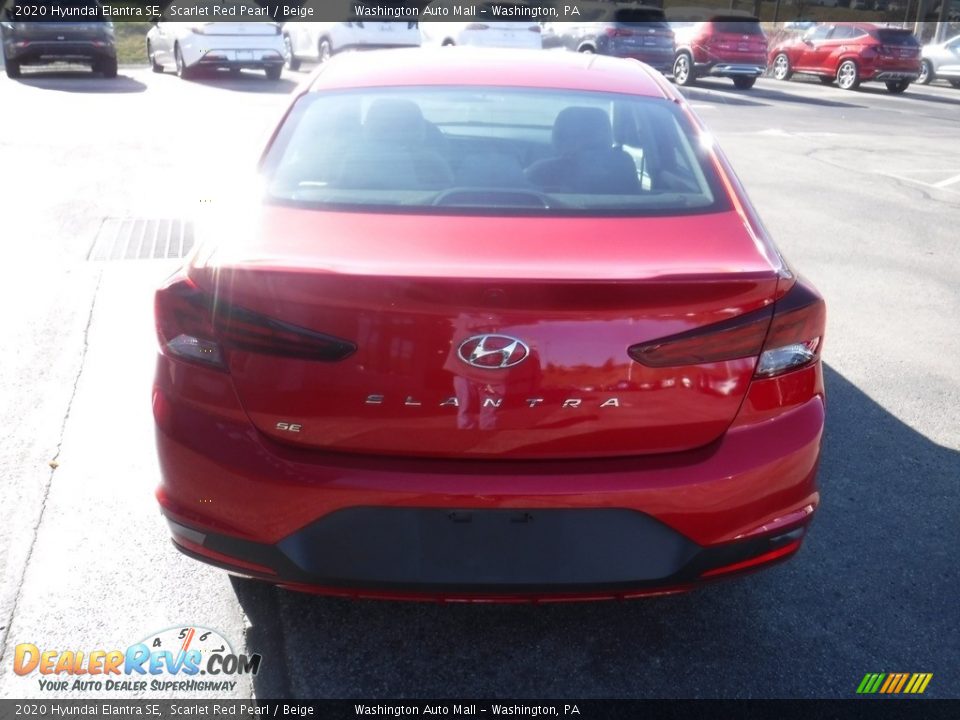 2020 Hyundai Elantra SE Scarlet Red Pearl / Beige Photo #8