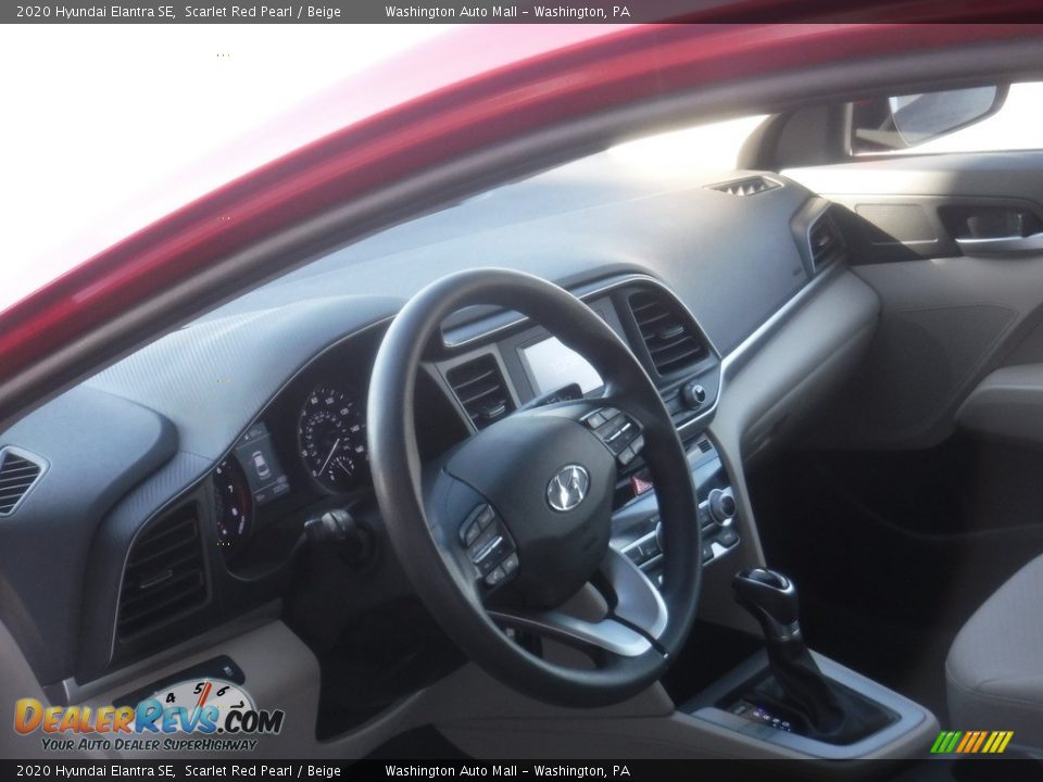 2020 Hyundai Elantra SE Scarlet Red Pearl / Beige Photo #12