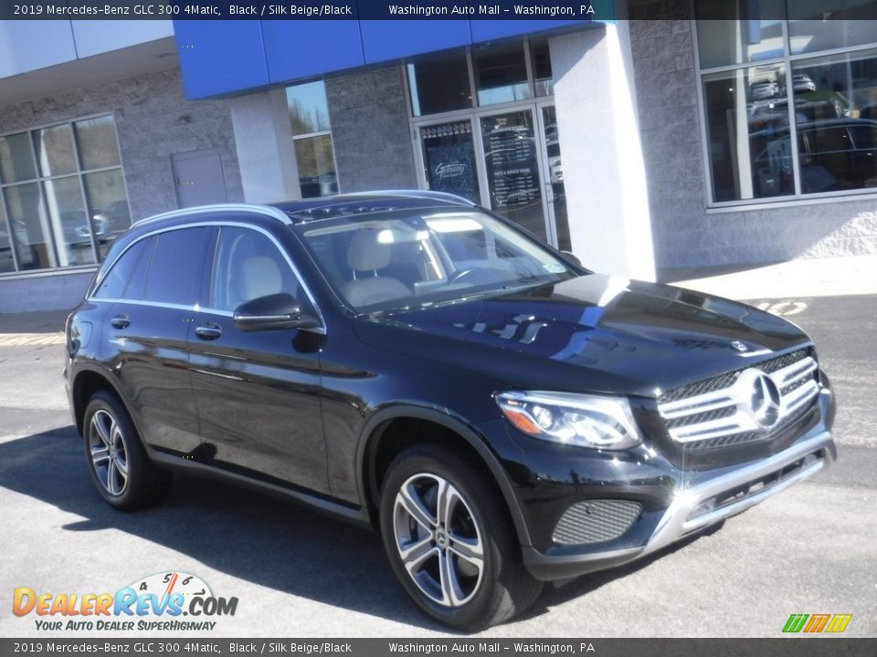 2019 Mercedes-Benz GLC 300 4Matic Black / Silk Beige/Black Photo #1