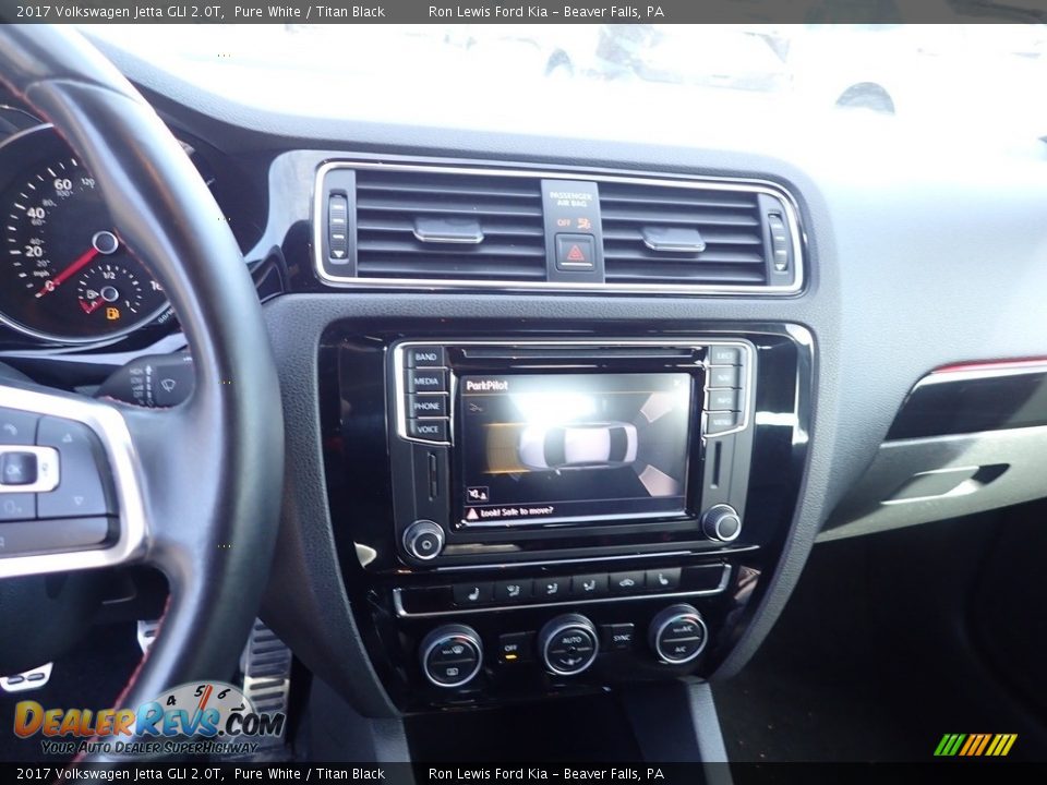 2017 Volkswagen Jetta GLI 2.0T Pure White / Titan Black Photo #17