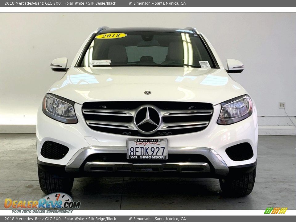 2018 Mercedes-Benz GLC 300 Polar White / Silk Beige/Black Photo #2