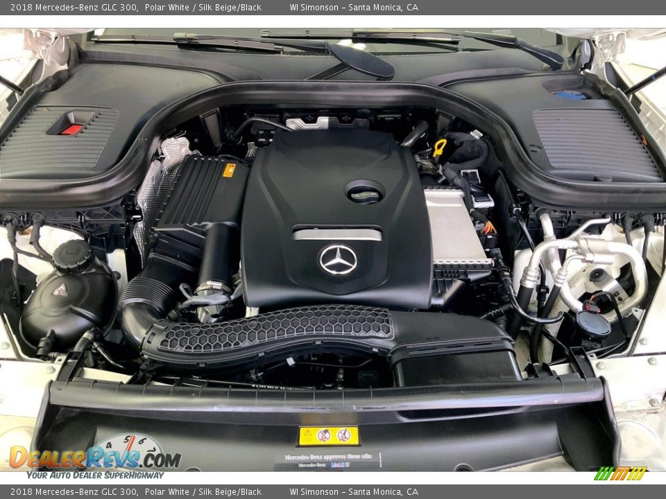 2018 Mercedes-Benz GLC 300 Polar White / Silk Beige/Black Photo #9