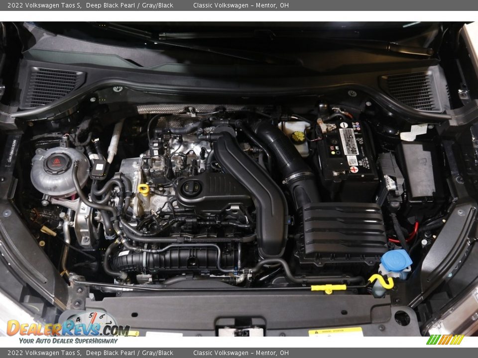 2022 Volkswagen Taos S Deep Black Pearl / Gray/Black Photo #18