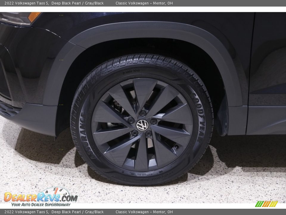 2022 Volkswagen Taos S Deep Black Pearl / Gray/Black Photo #19