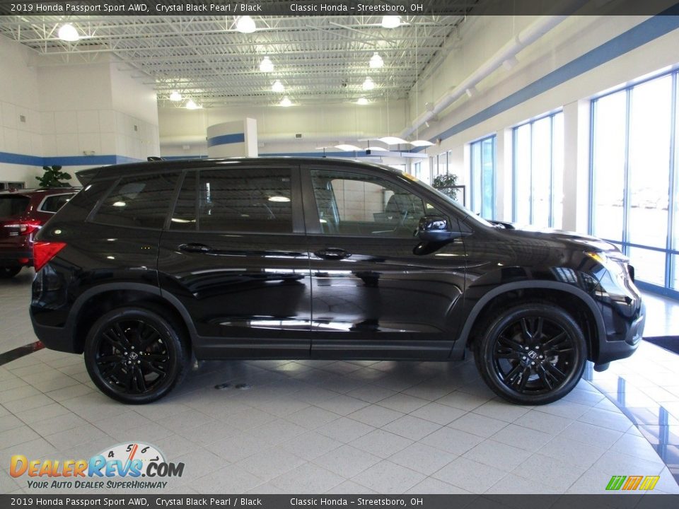 2019 Honda Passport Sport AWD Crystal Black Pearl / Black Photo #4