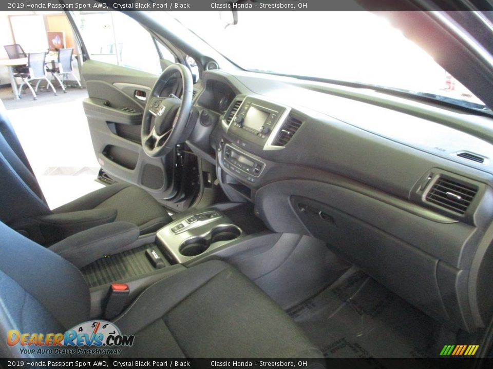 2019 Honda Passport Sport AWD Crystal Black Pearl / Black Photo #15