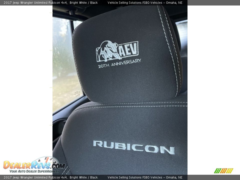 2017 Jeep Wrangler Unlimited Rubicon 4x4 Bright White / Black Photo #4