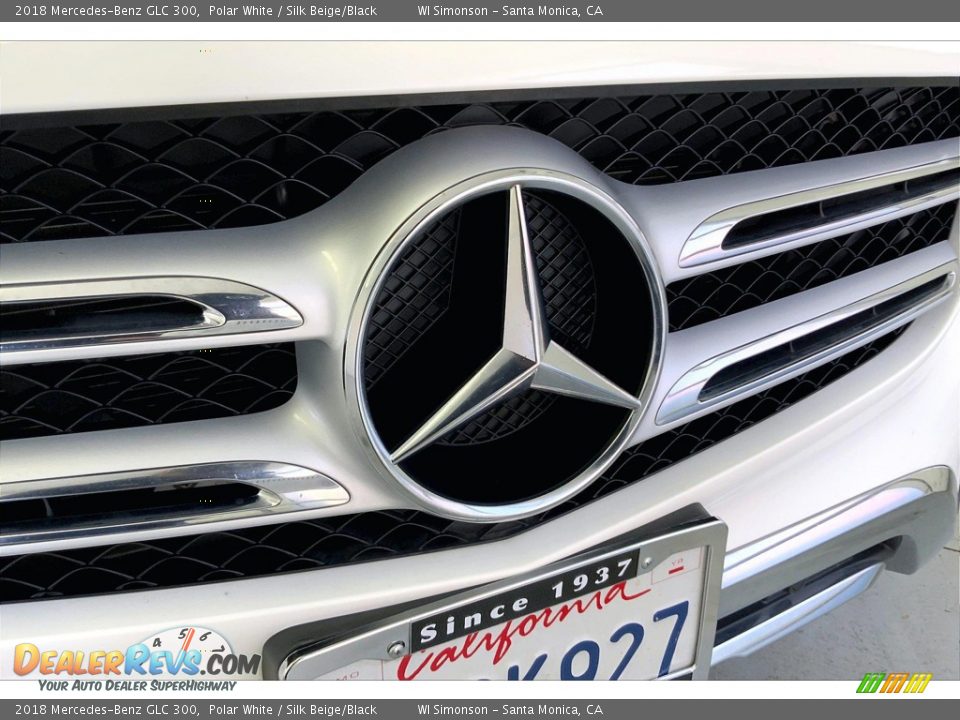 2018 Mercedes-Benz GLC 300 Polar White / Silk Beige/Black Photo #30