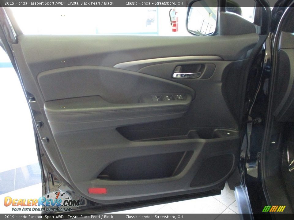 2019 Honda Passport Sport AWD Crystal Black Pearl / Black Photo #25