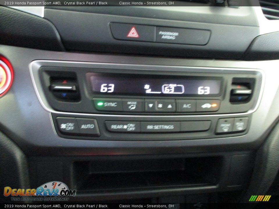 2019 Honda Passport Sport AWD Crystal Black Pearl / Black Photo #34