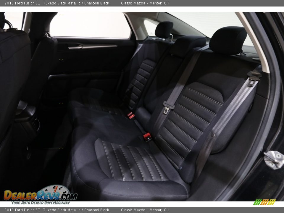 2013 Ford Fusion SE Tuxedo Black Metallic / Charcoal Black Photo #16
