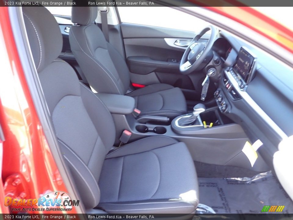 2023 Kia Forte LXS Fire Orange / Black Photo #11