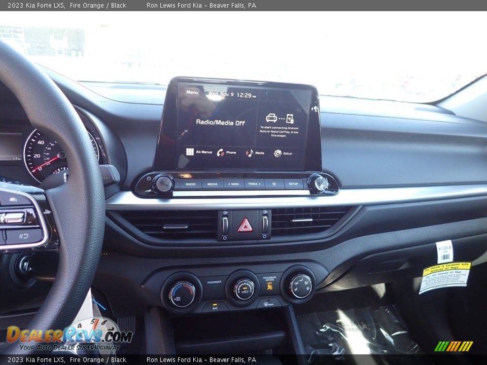 2023 Kia Forte LXS Fire Orange / Black Photo #17