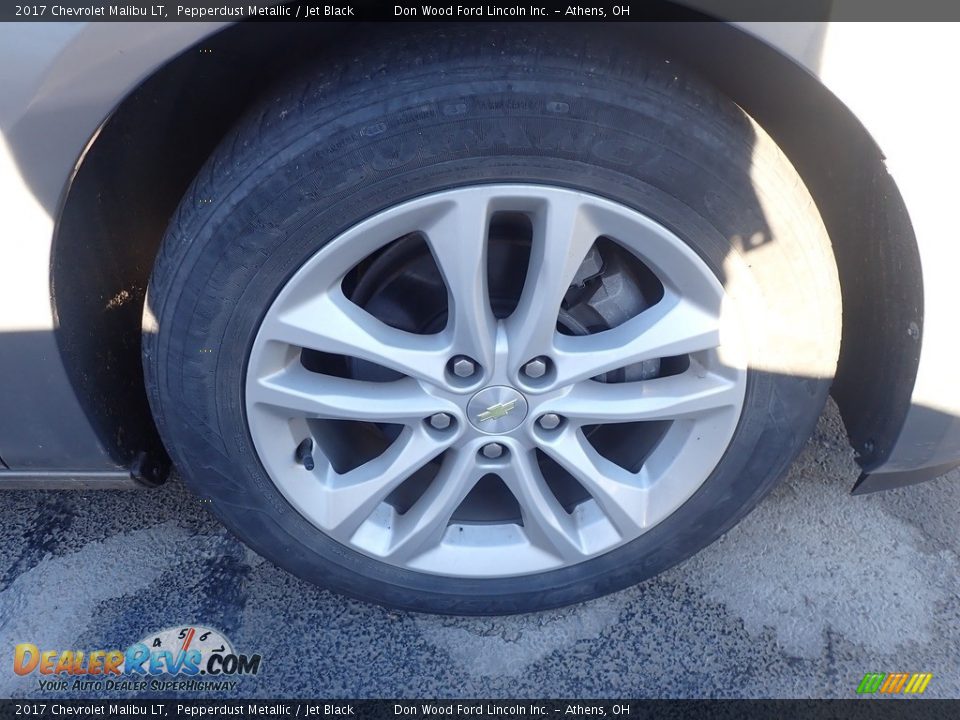 2017 Chevrolet Malibu LT Pepperdust Metallic / Jet Black Photo #12