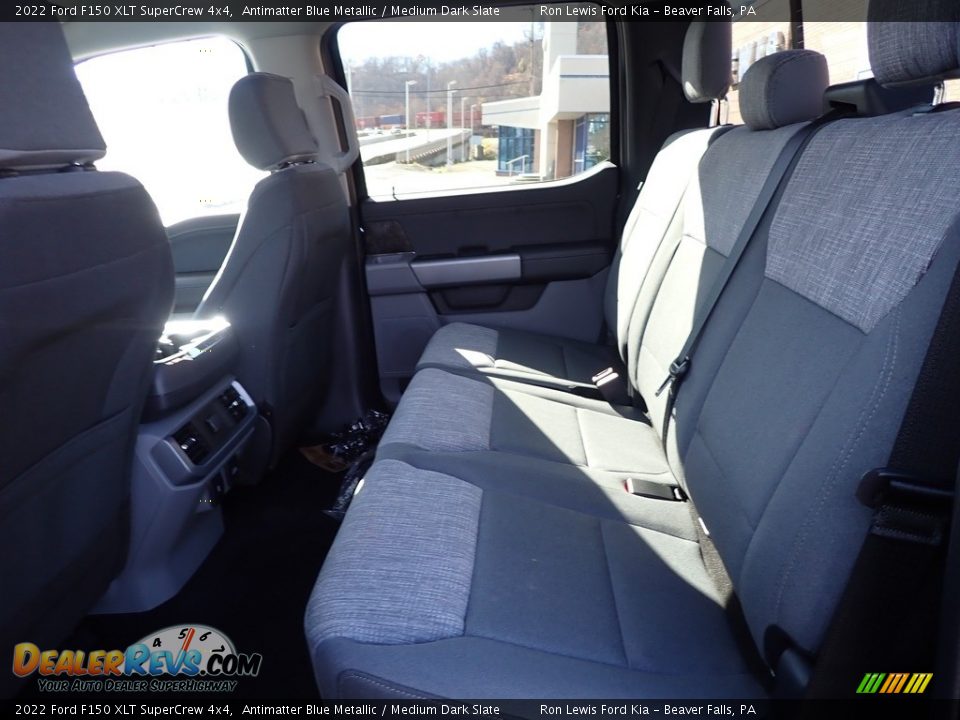 2022 Ford F150 XLT SuperCrew 4x4 Antimatter Blue Metallic / Medium Dark Slate Photo #13