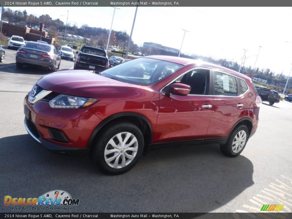 2014 Nissan Rogue S AWD Cayenne Red / Charcoal Photo #5