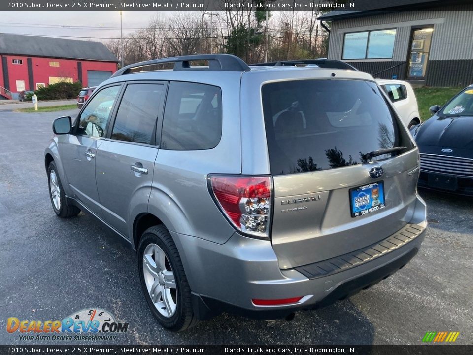 2010 Subaru Forester 2.5 X Premium Steel Silver Metallic / Platinum Photo #3