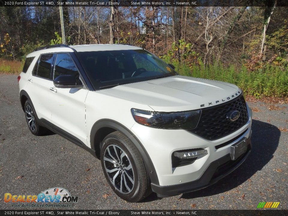 Front 3/4 View of 2020 Ford Explorer ST 4WD Photo #5