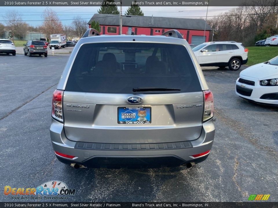 2010 Subaru Forester 2.5 X Premium Steel Silver Metallic / Platinum Photo #4