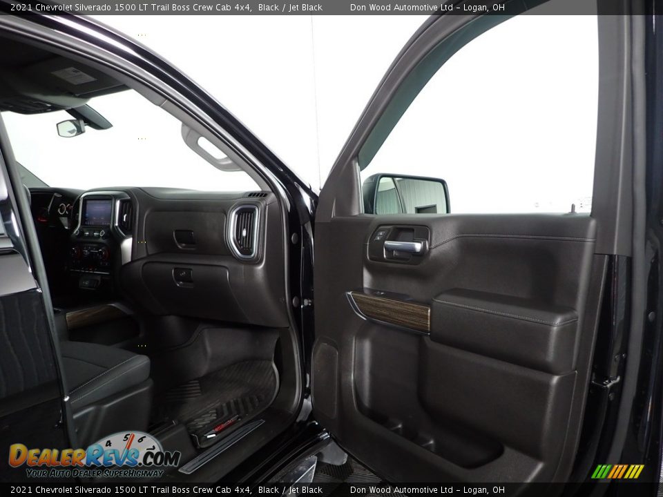 2021 Chevrolet Silverado 1500 LT Trail Boss Crew Cab 4x4 Black / Jet Black Photo #28